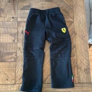 Boys black sweatpants.